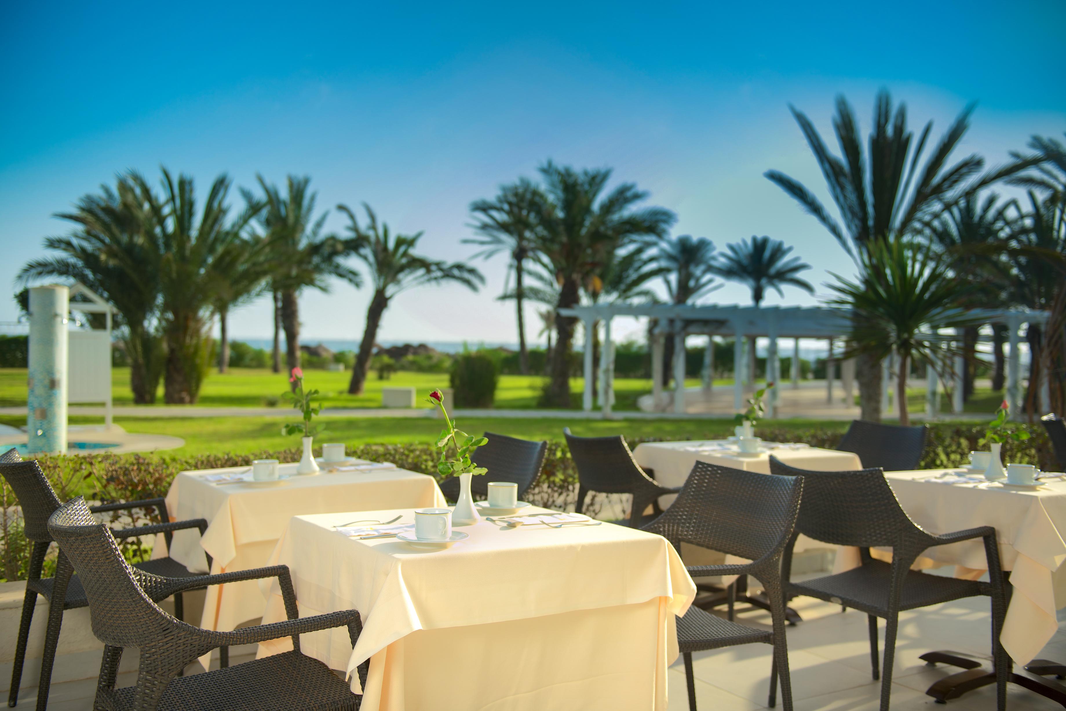 Iberostar Selection Royal El Mansour Hotel Mahdia Exterior photo The resort's restaurant
