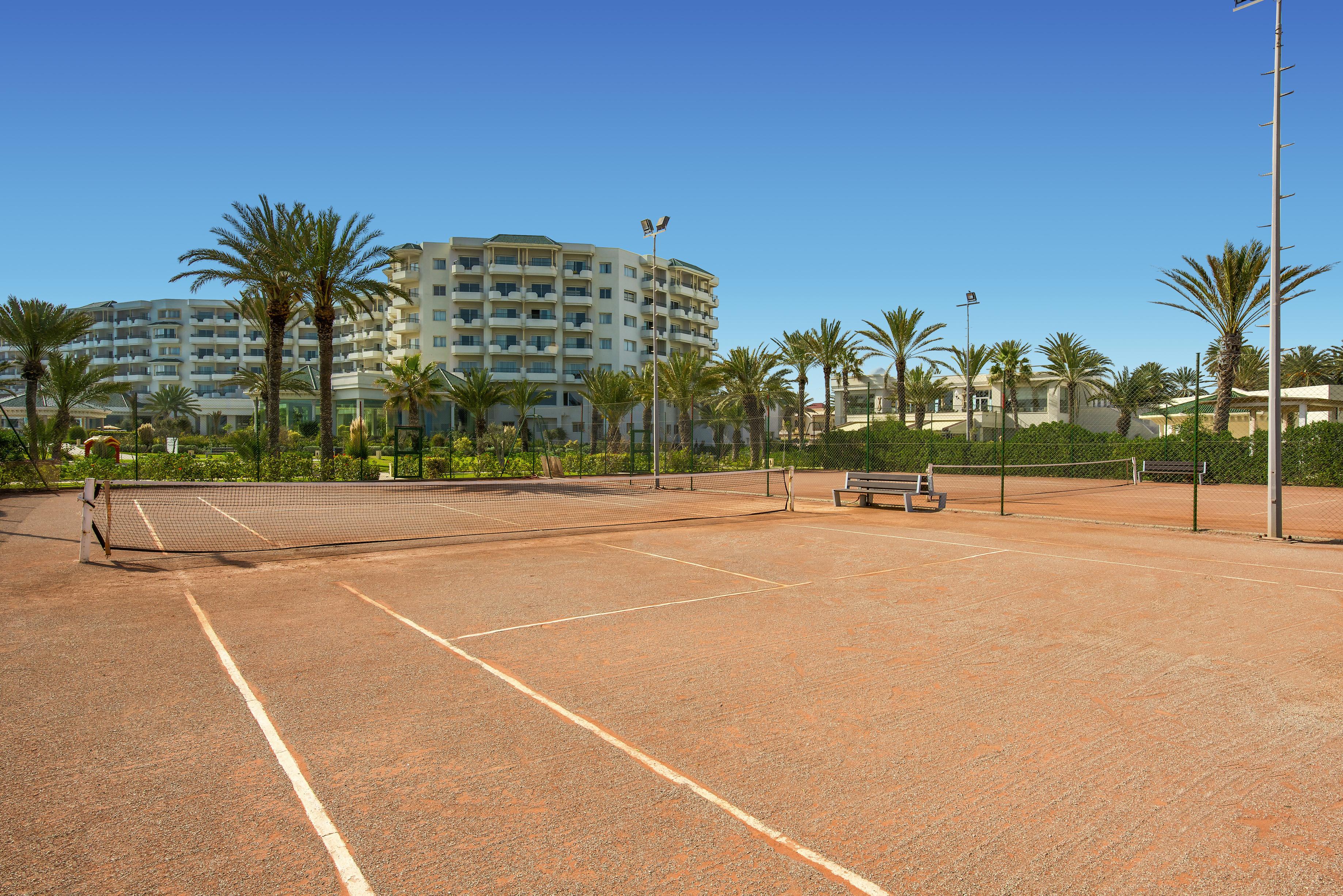 Iberostar Selection Royal El Mansour Hotel Mahdia Exterior photo Tennis courts at the resort